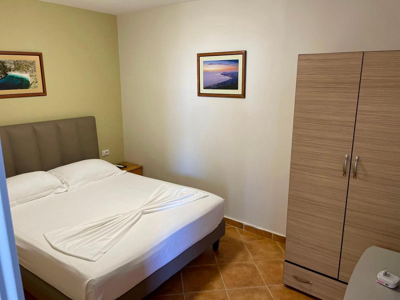 Chalet Ambel Dhermi Luaran gambar