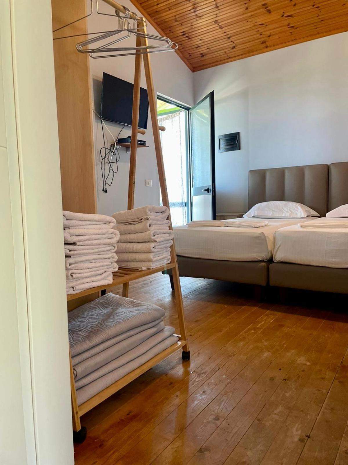 Chalet Ambel Dhermi Luaran gambar