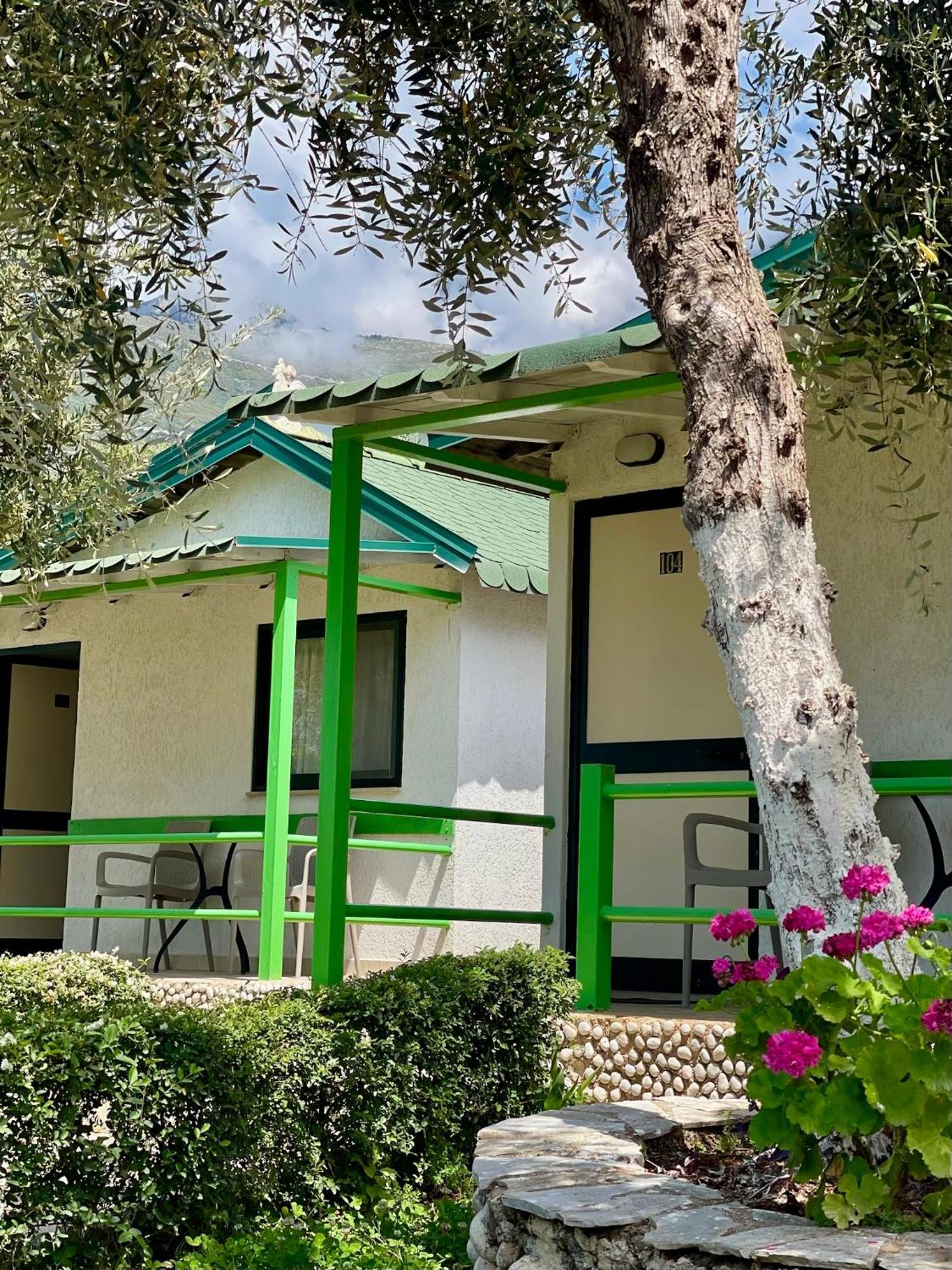 Chalet Ambel Dhermi Luaran gambar