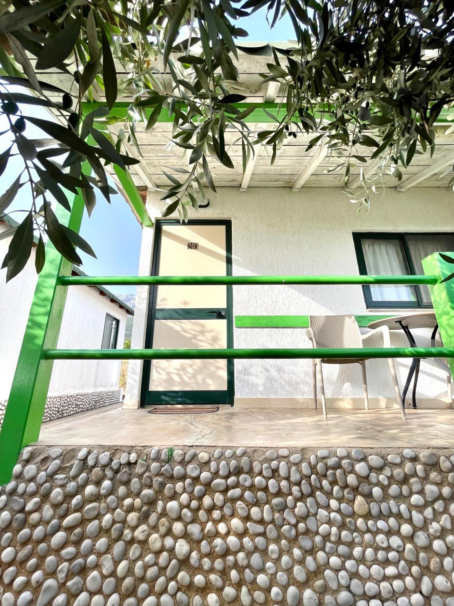 Chalet Ambel Dhermi Luaran gambar