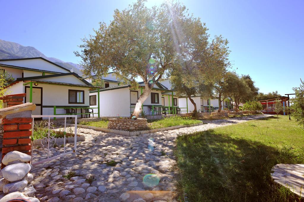 Chalet Ambel Dhermi Luaran gambar